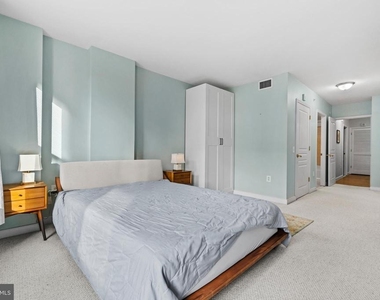 631 D Street Nw - Photo Thumbnail 30