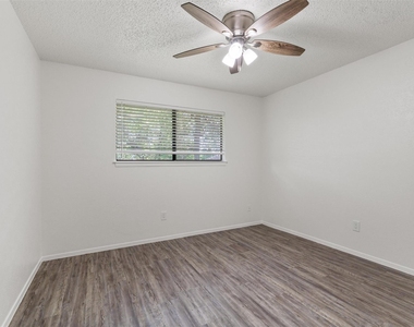 11411 Walnut Ridge Dr - Photo Thumbnail 9