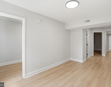 1250 Queen Street Ne - Photo Thumbnail 6
