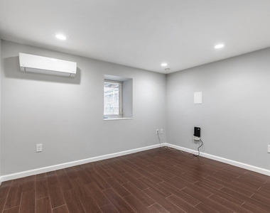 84b Nw Q Street Nw - Photo Thumbnail 16