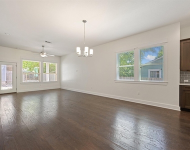 5407 Link Ave - Photo Thumbnail 7