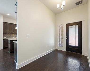 5407 Link Ave - Photo Thumbnail 6
