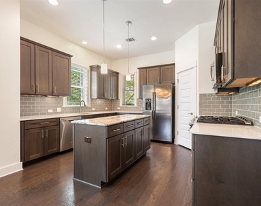 5407 Link Ave - Photo Thumbnail 2