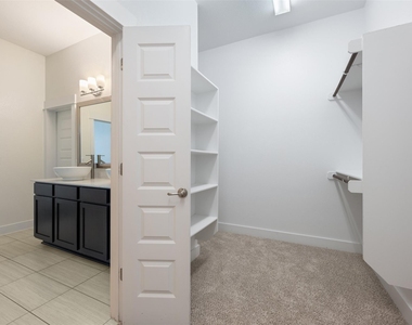 5407 Link Ave - Photo Thumbnail 22