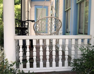 906 W 22nd St - Photo Thumbnail 6