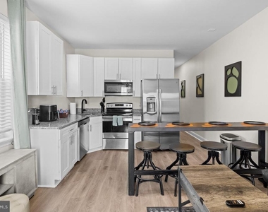 59 Rhode Island Avenue Nw - Photo Thumbnail 6