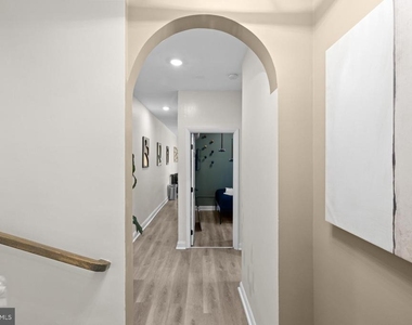 59 Rhode Island Avenue Nw - Photo Thumbnail 3