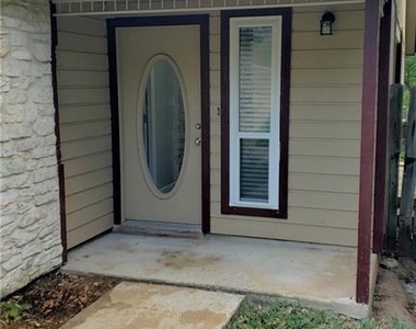371 Fantail Loop - Photo Thumbnail 1