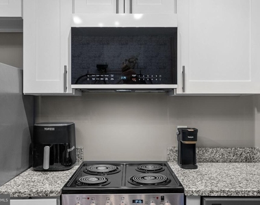 59 Rhode Island Avenue Nw - Photo Thumbnail 12