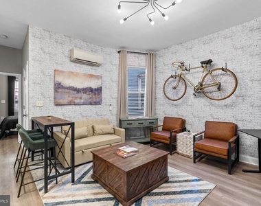 59 Rhode Island Avenue Nw - Photo Thumbnail 5
