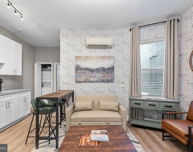 59 Rhode Island Avenue Nw - Photo Thumbnail 6