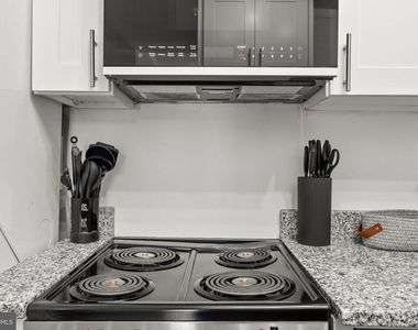 59 Rhode Island Avenue Nw - Photo Thumbnail 17
