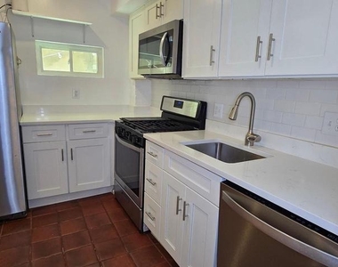 1602 New Jersey Avenue Nw - Photo Thumbnail 12