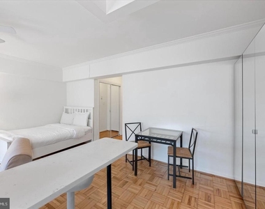 2130 N Street Nw - Photo Thumbnail 9