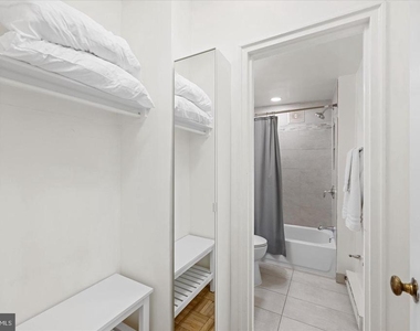 2130 N Street Nw - Photo Thumbnail 10