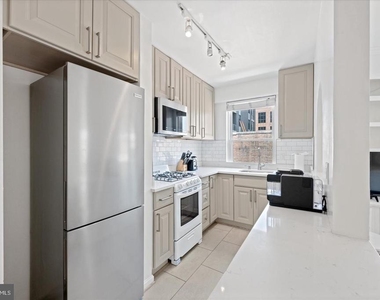 2130 N Street Nw - Photo Thumbnail 8