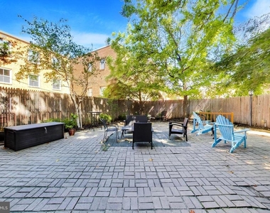 116 N Carolina Avenue Se - Photo Thumbnail 25