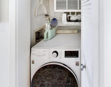 116 N Carolina Avenue Se - Photo Thumbnail 21