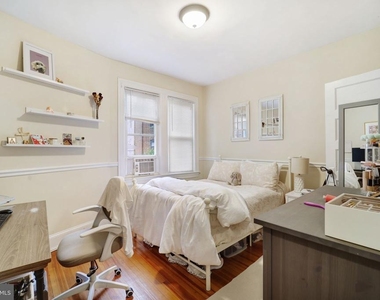 1426 12th Street Nw - Photo Thumbnail 12