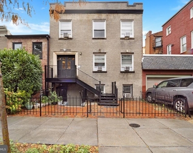 1426 12th Street Nw - Photo Thumbnail 19