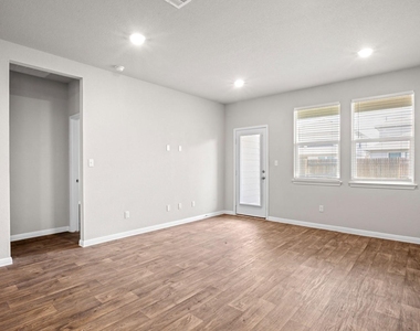 217 Tributary Way - Photo Thumbnail 6
