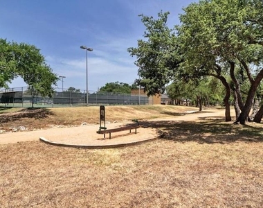 11428 Bristle Oak Trl - Photo Thumbnail 29