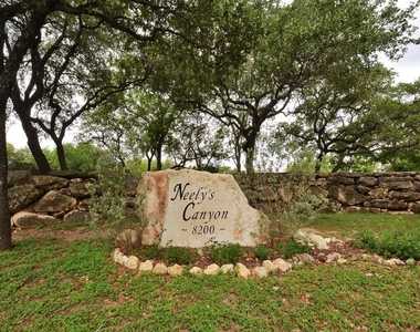 8200 Neely Dr - Photo Thumbnail 4
