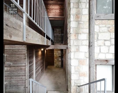 8200 Neely Dr - Photo Thumbnail 1