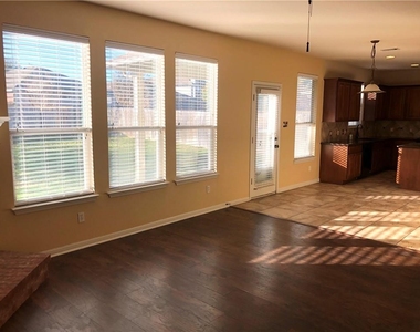 20625 Farm Pond Ln - Photo Thumbnail 11