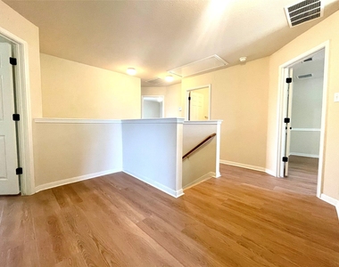 20625 Farm Pond Ln - Photo Thumbnail 32
