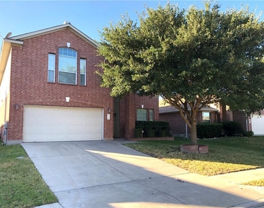 20625 Farm Pond Ln - Photo Thumbnail 2