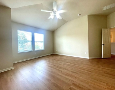 20625 Farm Pond Ln - Photo Thumbnail 20