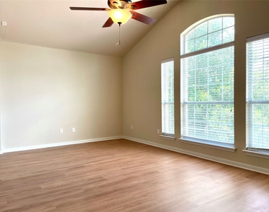 20625 Farm Pond Ln - Photo Thumbnail 15