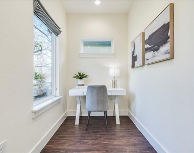1106 Lambie St - Photo Thumbnail 6