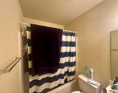 802 Sagewood Trl - Photo Thumbnail 8