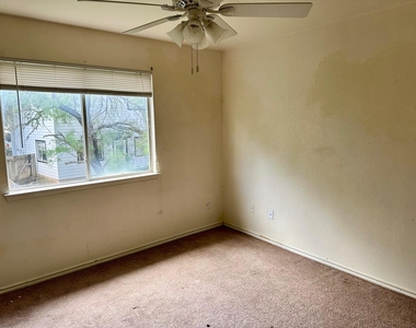 802 Sagewood Trl - Photo Thumbnail 11