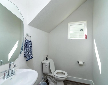 7501 Travertine Spring Dr - Photo Thumbnail 10