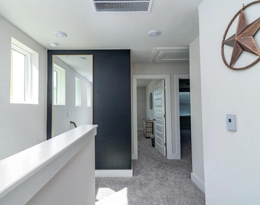 7501 Travertine Spring Dr - Photo Thumbnail 11