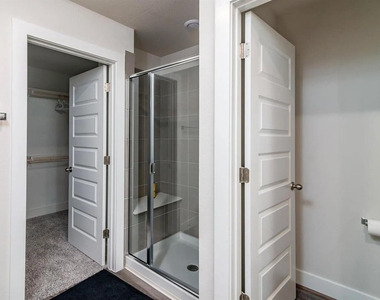 7501 Travertine Spring Dr - Photo Thumbnail 17