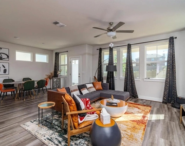 7501 Travertine Spring Dr - Photo Thumbnail 3