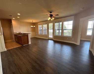 6608 Lantern View Dr - Photo Thumbnail 7