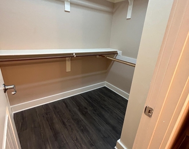 6608 Lantern View Dr - Photo Thumbnail 16