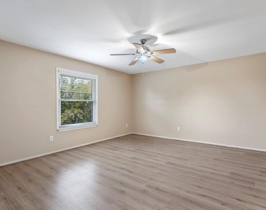 108 Colt Loop - Photo Thumbnail 23