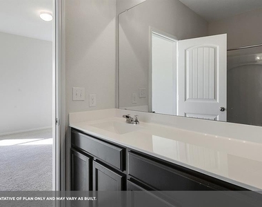 15002 Kent Justin Dr - Photo Thumbnail 8
