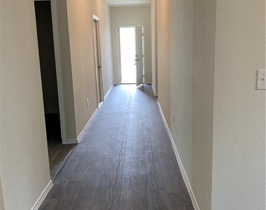 15002 Kent Justin Dr - Photo Thumbnail 2