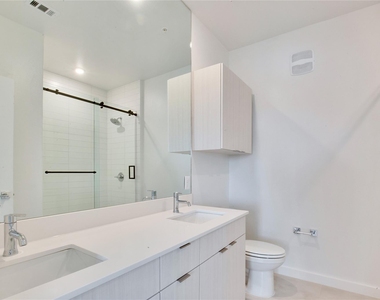 4802 S Congress Ave - Photo Thumbnail 10