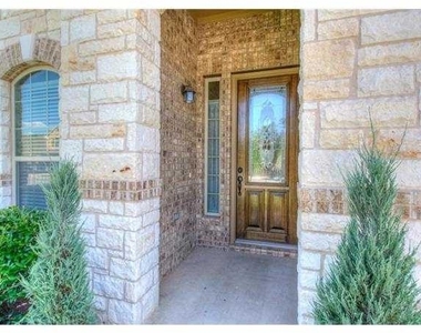 4002 Remington Rd - Photo Thumbnail 1