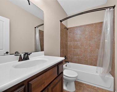 4002 Remington Rd - Photo Thumbnail 26
