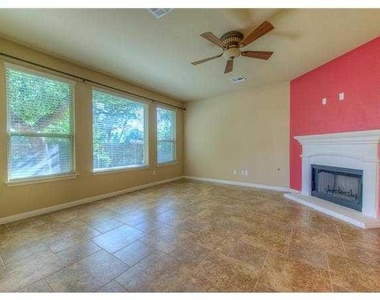 4002 Remington Rd - Photo Thumbnail 3