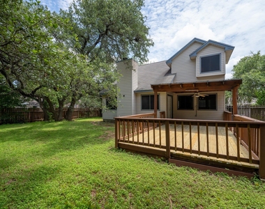 6300 Evangeline Trl - Photo Thumbnail 10
